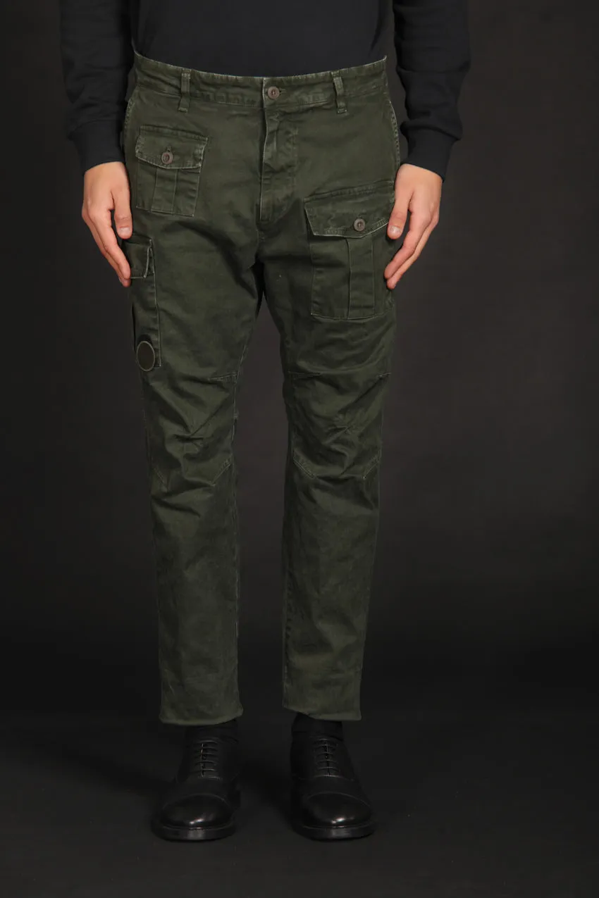 George Coolpocket pantalon cargo homme en gabardine Logo Limited Edition coupe carrot ①.
