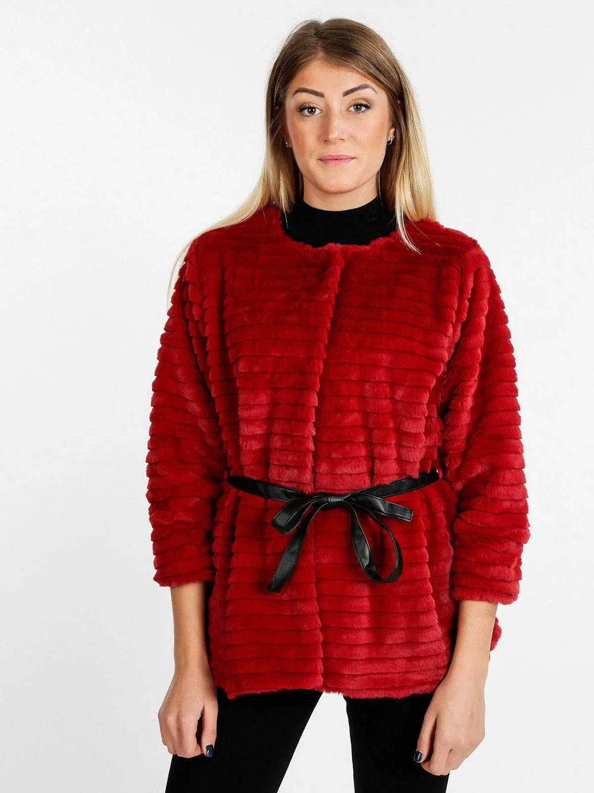 Smagli Veste en fausse fourrure avec ceinture