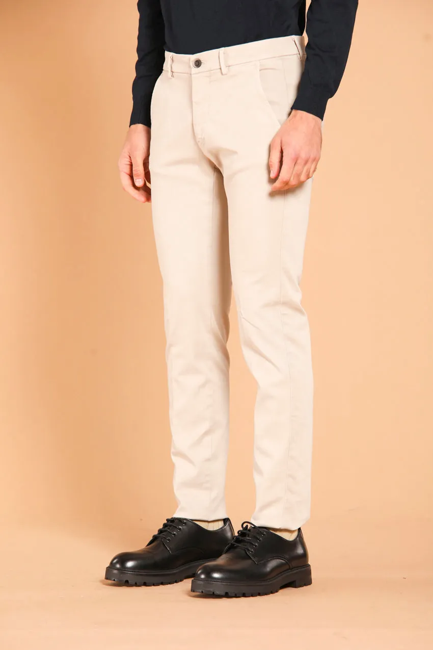 Torino Style pantalon chino homme en gabardine coupe slim ①.